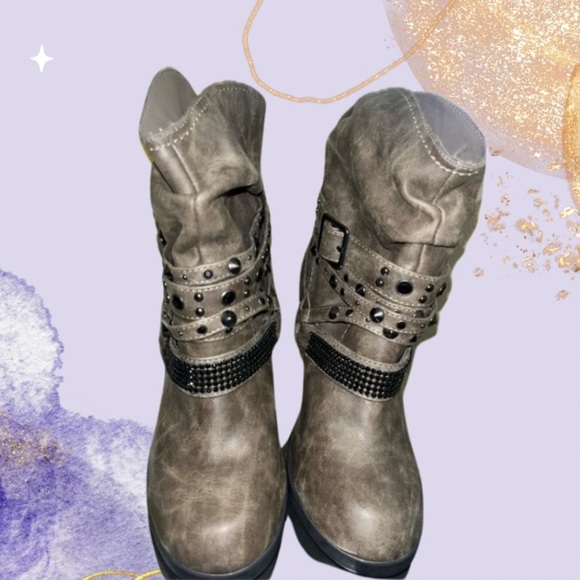 Daisy Fuentes Victoria Short Boots - Picture 1 of 16